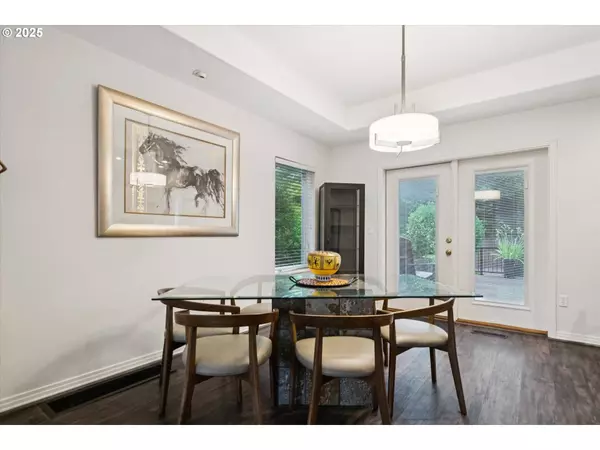 3088 CLUB HOUSE CT, West Linn, OR 97068