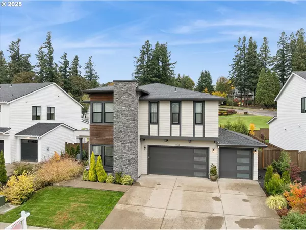 2762 DAHLIA DR, West Linn, OR 97068