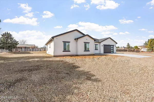 20231 E SIERRA Drive, Mayer, AZ 86333