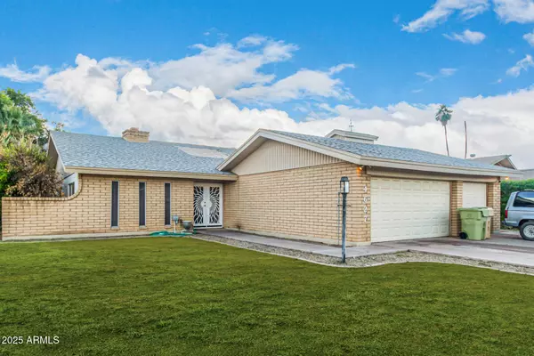 4627 W LANE Avenue, Glendale, AZ 85301