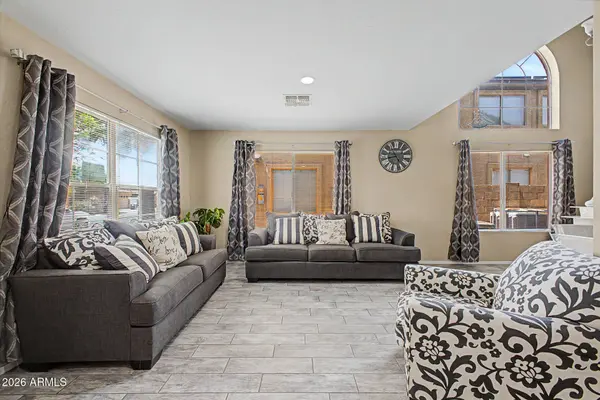2916 W GLASS Lane, Phoenix, AZ 85041