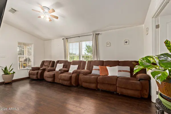 7300 N 51ST Avenue #118, Glendale, AZ 85301