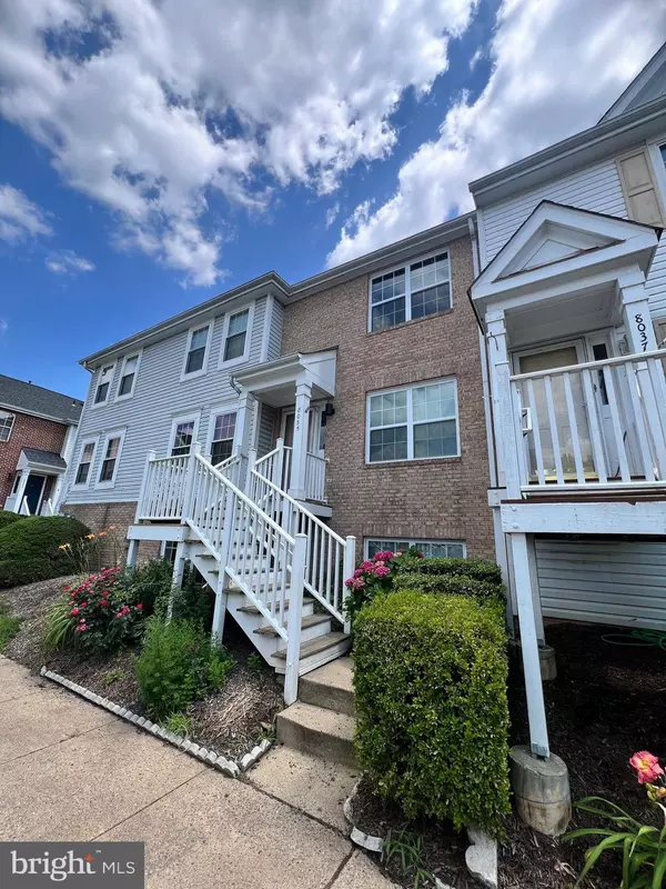 8035 LANTERN CT #124, Manassas, VA 20109