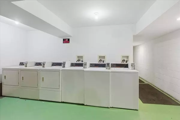 4518 N Sheridan RD #1C, Chicago, IL 60640