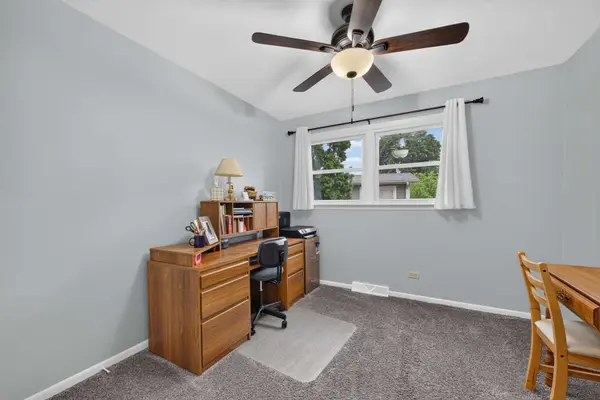 517 W North ST, Itasca, IL 60143