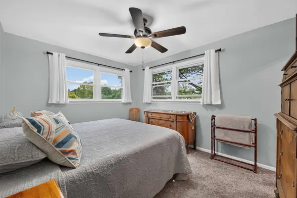 517 W North ST, Itasca, IL 60143