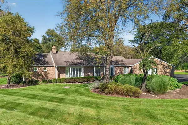 28 Beechnut DR