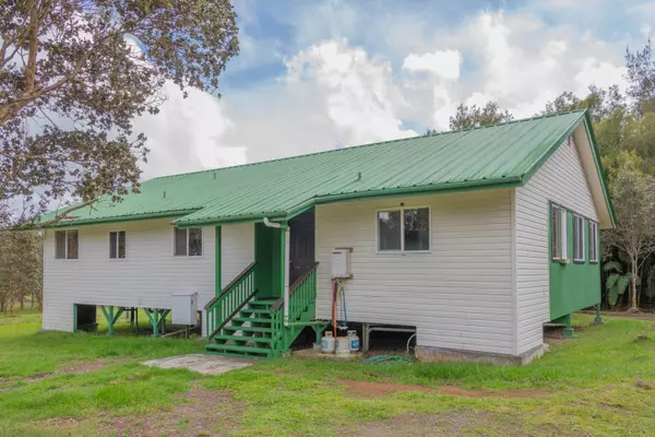 Volcano, HI 96785-8905,11-3717 Nahelenani St