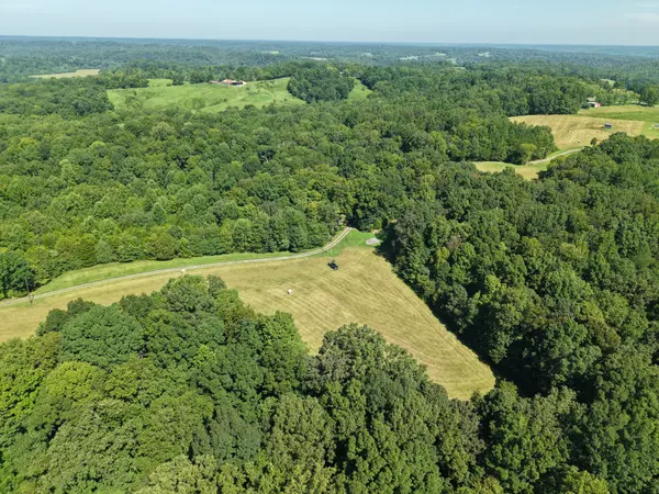 Batson Mill Rd, Charlotte, TN 37036