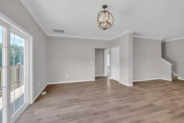 155 Waters Edge DR, Spring City, TN 37381