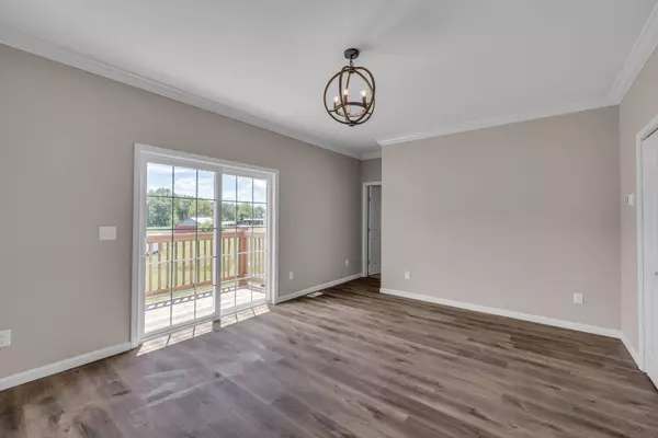 185 Waters Edge DR, Spring City, TN 37381