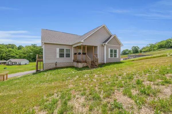 185 Waters Edge DR, Spring City, TN 37381