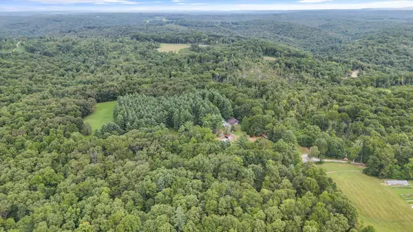 704 Annadell RD, Lancing, TN 37770