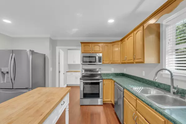 1713 Timesville RD, Signal Mountain, TN 37377