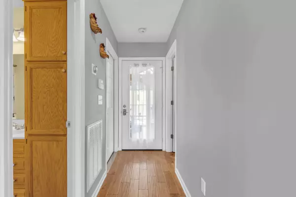 1015 Calm Water TRL, Sale Creek, TN 37373