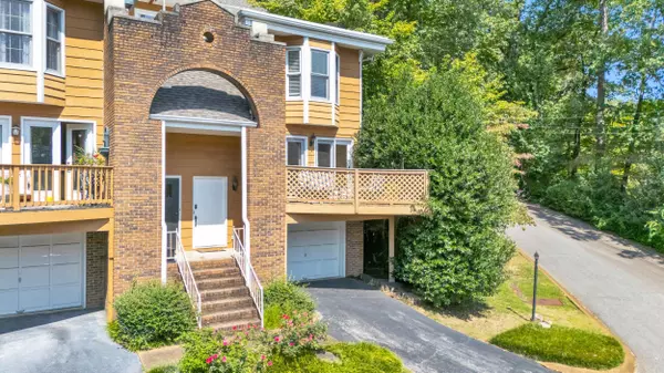 527 Winterview LN, Chattanooga, TN 37409