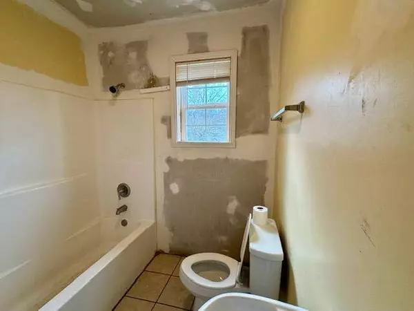 805 Gillespie RD, Chattanooga, TN 37411