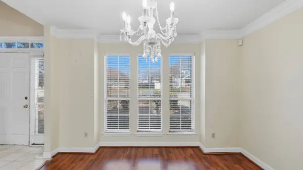 7618 Asherton LN, Chattanooga, TN 37421