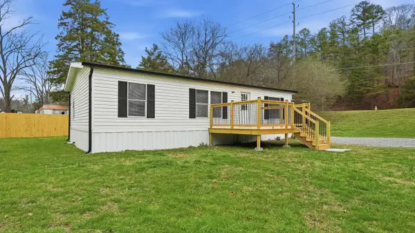 9165 Dallas Hollow RD, Soddy Daisy, TN 37379