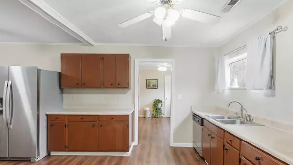 9151 Dallas Hollow RD, Soddy Daisy, TN 37379