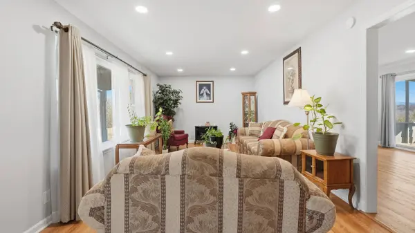 5745 Antonio LN, Hixson, TN 37343