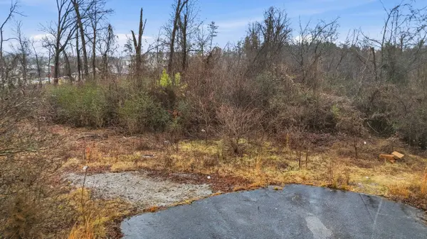 7521 Shallowford RD, Chattanooga, TN 37421