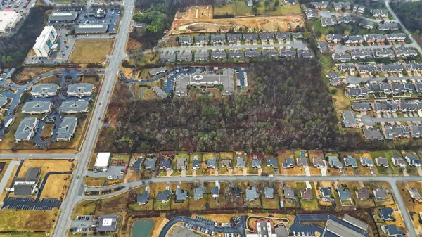 7521 Shallowford RD, Chattanooga, TN 37421