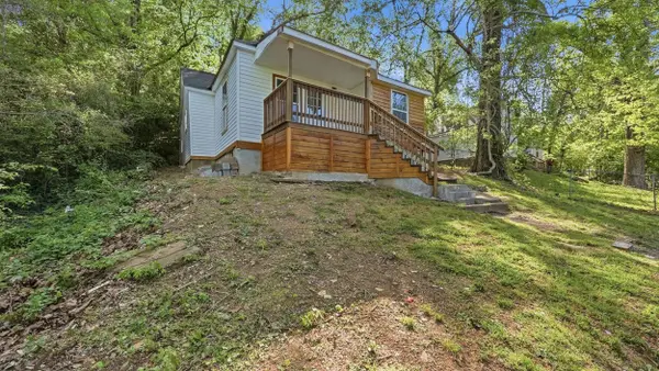 2428 Campbell ST, Chattanooga, TN 37406