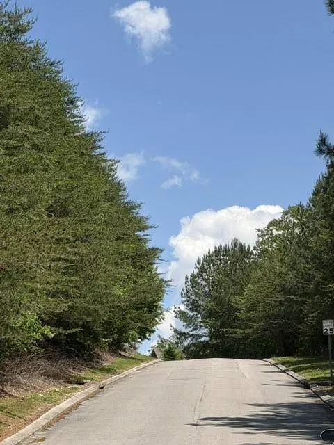 2118+2112 Short Leaf LN, Soddy Daisy, TN 37379