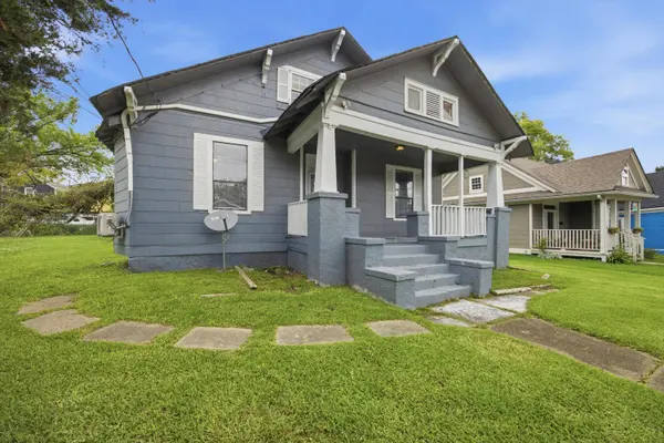 2111 Chamberlain AVE, Chattanooga, TN 37404