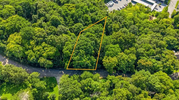 1430 Gold Crest DR, Hixson, TN 37343