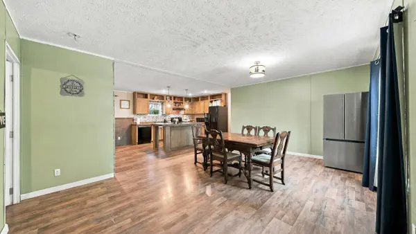 437 Sterling RD, Athens, TN 37303
