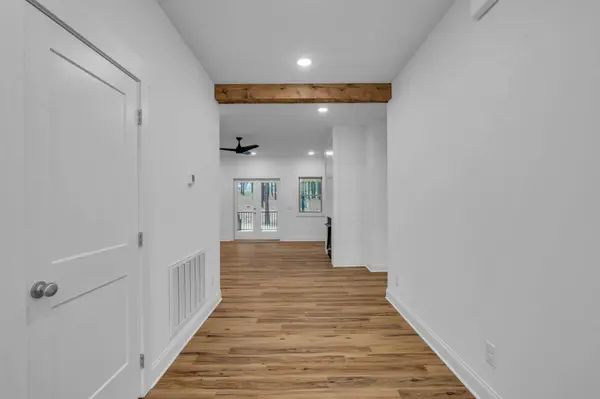 1075 Cumberland CIR, Jasper, TN 37347