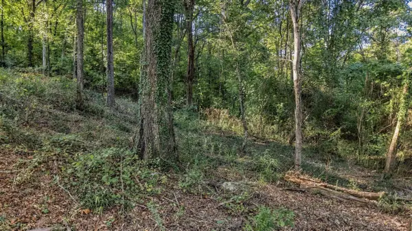 7364 Mccormack DR, Hixson, TN 37343