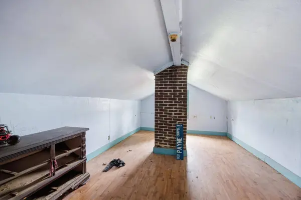 22 Mount Olive RD, Lookout Mountain, GA 30750