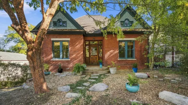 534 Central AVE