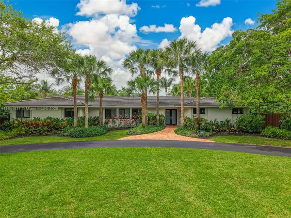 6840 N Cartee Road, Palmetto Bay, FL 33158