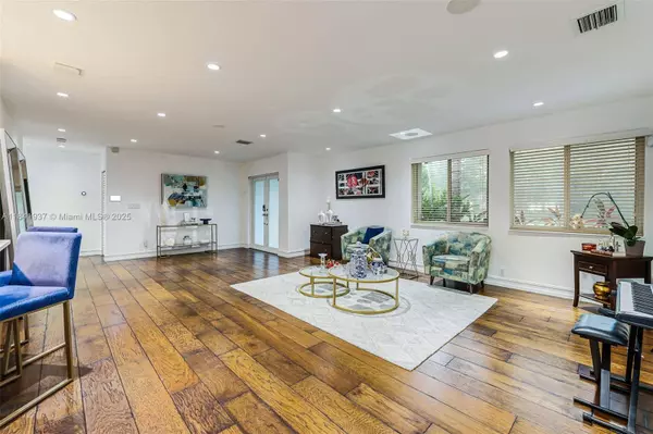 6840 N Cartee Road, Palmetto Bay, FL 33158