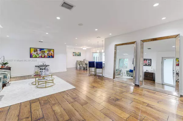 6840 N Cartee Road, Palmetto Bay, FL 33158