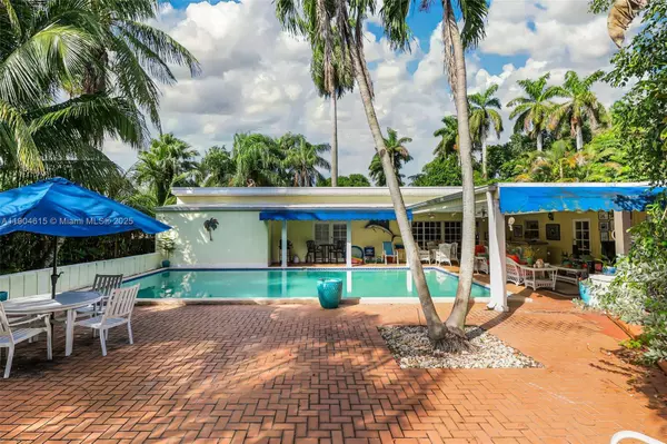 7701 SW 79th Court, Miami, FL 33143