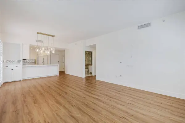 10 Aragon Ave #1117, Coral Gables, FL 33134