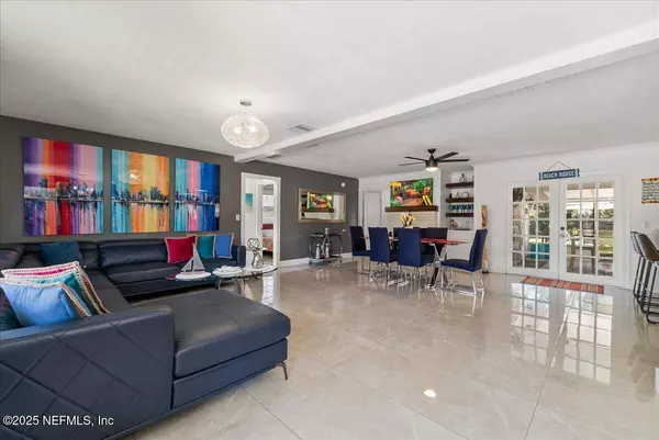 3943 EUNICE RD, Jacksonville, FL 32250