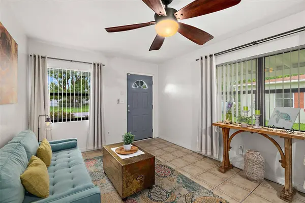 4755 CATES AVE, Jacksonville, FL 32210