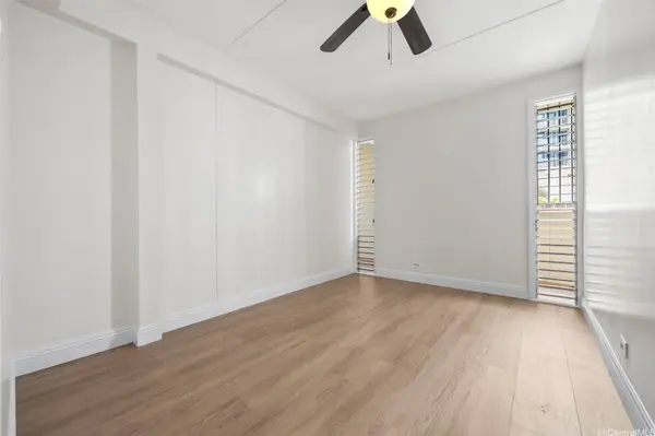 910 Ahana ST #201, Honolulu, HI 96814