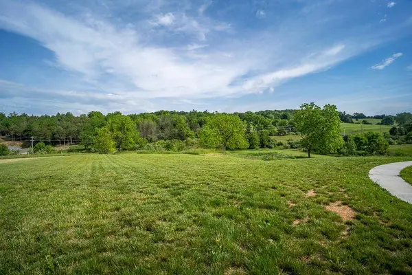 3010 WOODBERRY CIR, Rockingham, VA 22801