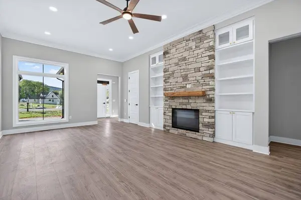 10310 DALMATIAN DR, Mcgaheysville, VA 22840