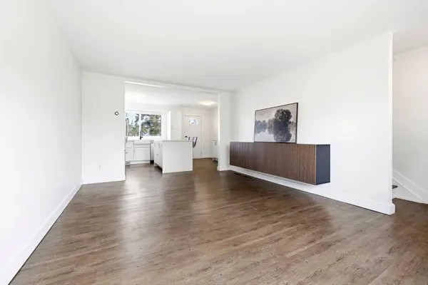 2211 19 ST NE #231, Calgary, AB T2E4Y5