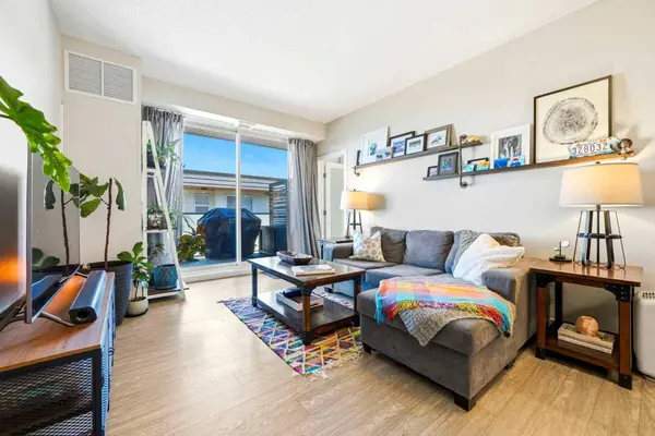 122 Mahogany Centre SE #618, Calgary, AB T3M 2Y1