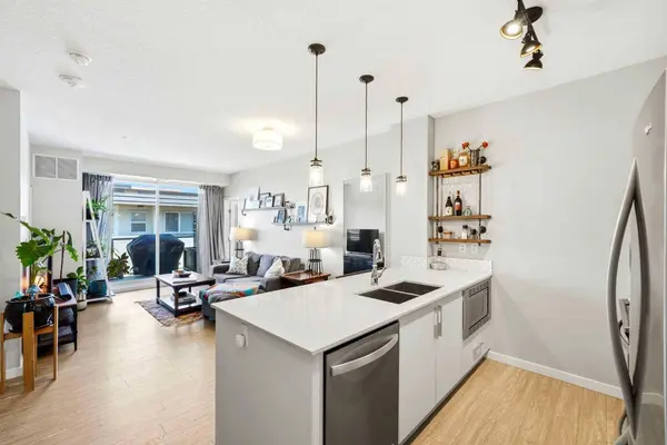 122 Mahogany Centre SE #618, Calgary, AB T3M 2Y1