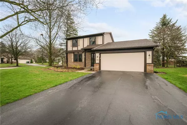 438 Harris CT, Maumee, OH 43537